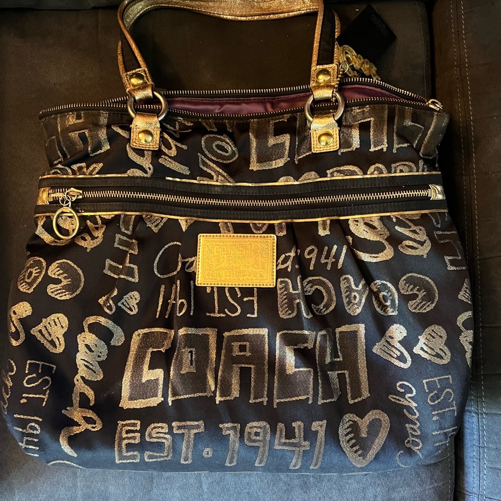 Coach Black and Gold Women's Poppy Bag